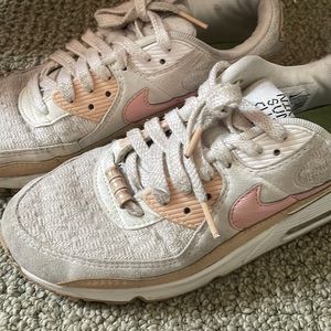Nike air max cream color size 8.5